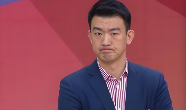 爱游戏官方网站-赢上海8分！CBA记者批评广厦队1人：王博早弃用他，不会0-3落后